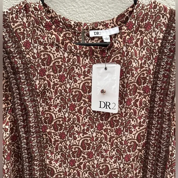NWT DR2 Women’s Top - Picture 2 of 3